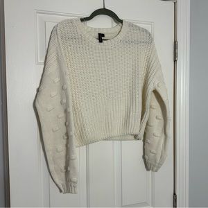 Cream Cropped Size Large Sweater